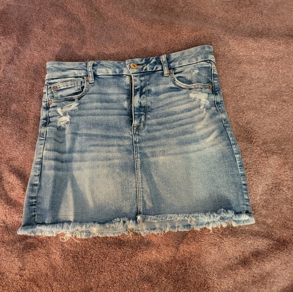 American Eagle Denim skirt Curvy Hi Rise